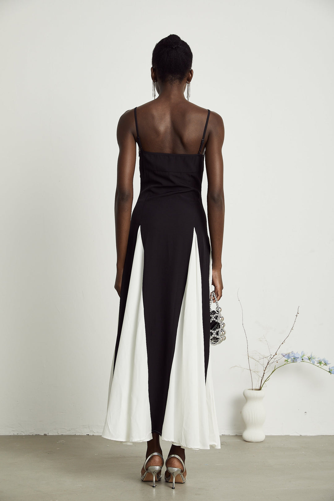 Sofie contrast-color pleated maxi dress