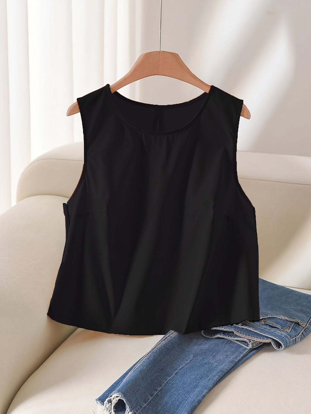 Elegant Round Neck Sleeveless Bow Tank Top