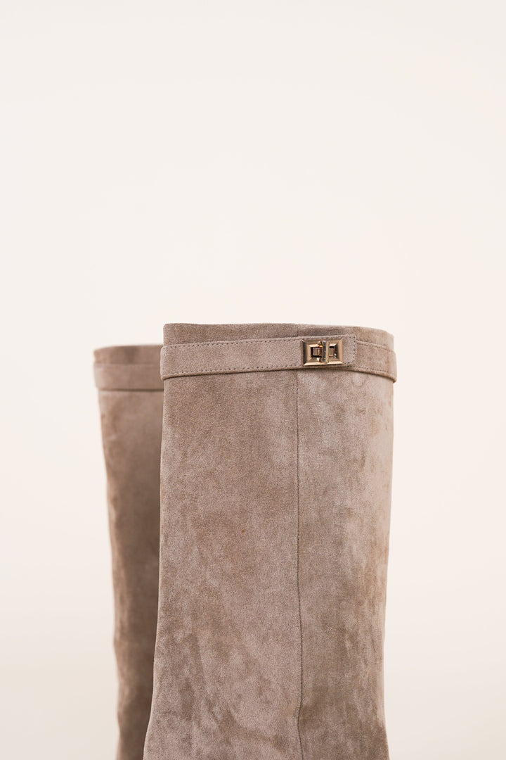 Zava - Suede khaki heels