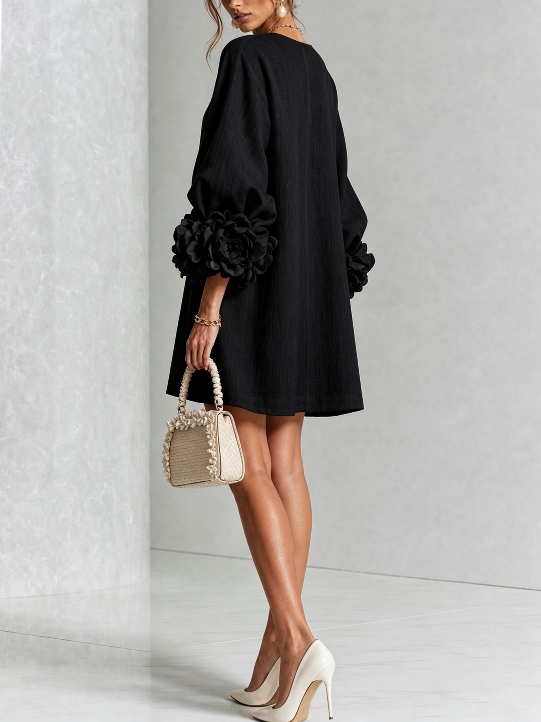 {{ product.title }} White / XS(2) | Elegant Women&