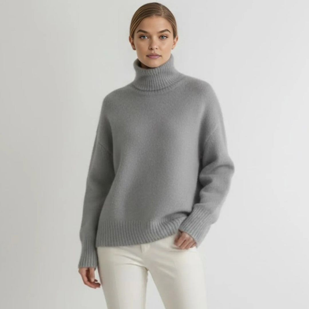 Averelle | Oversized Cashmere Turtleneck Sweater