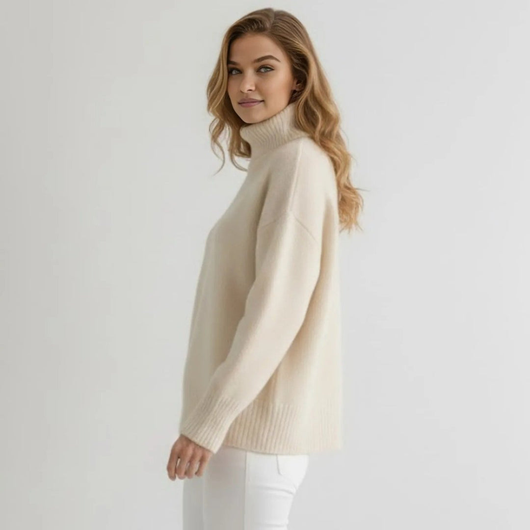 Averelle | Oversized Cashmere Turtleneck Sweater