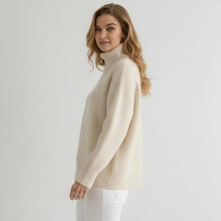Averelle | Oversized Cashmere Turtleneck Sweater