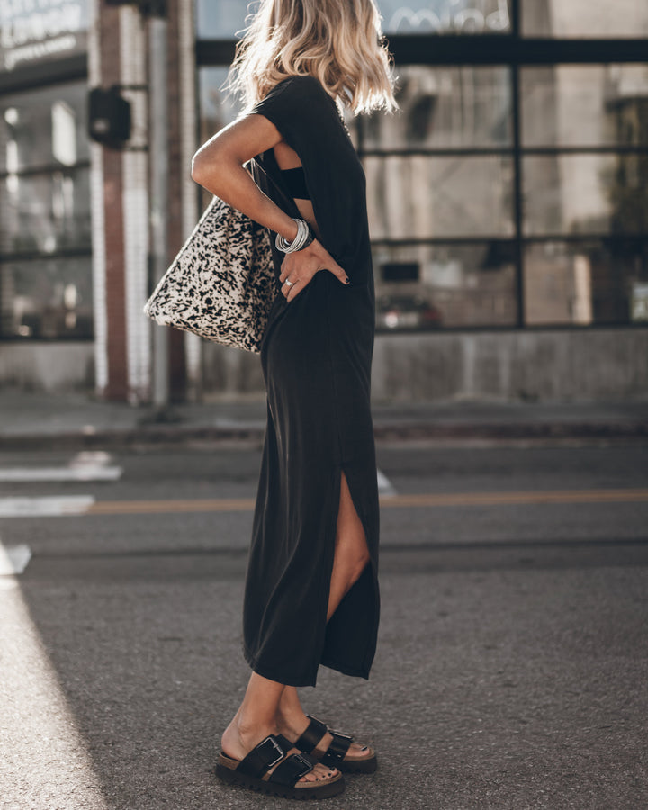 The Black Leather Buckle Sandals