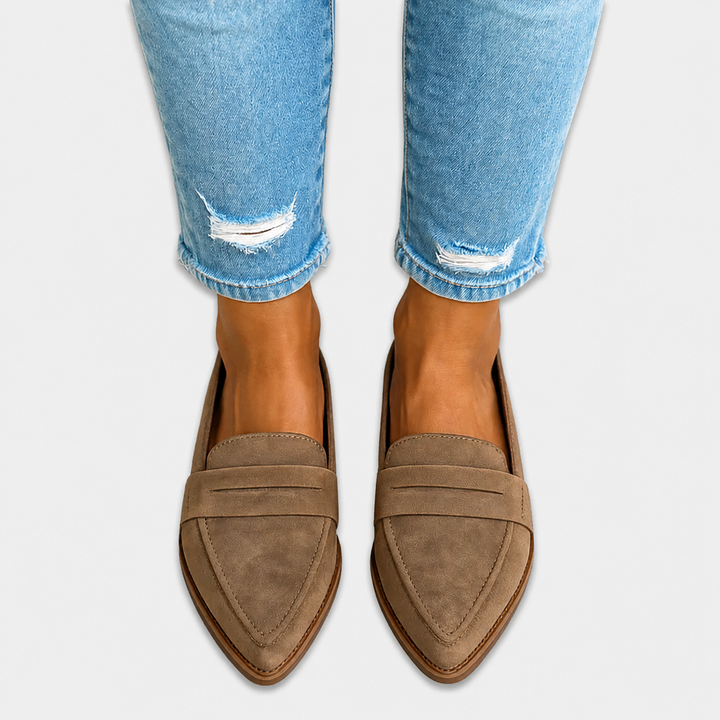 Zusjes Mode | Suede Loafers met matte finish