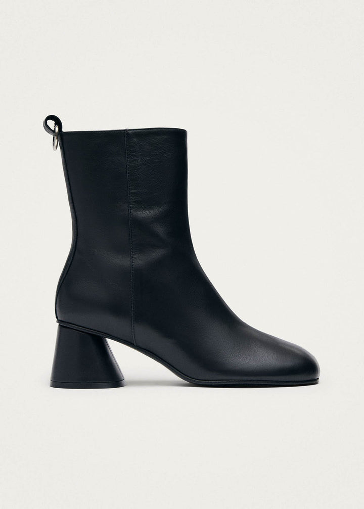 Roebar Black Leather Ankle Boots